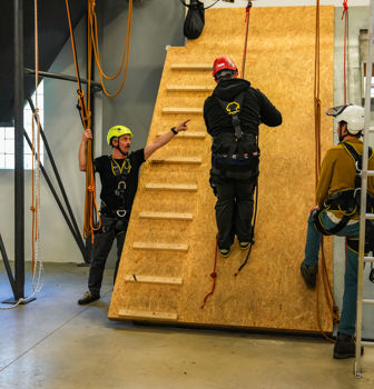 Class 1 Roofs and Constructions at the polygon